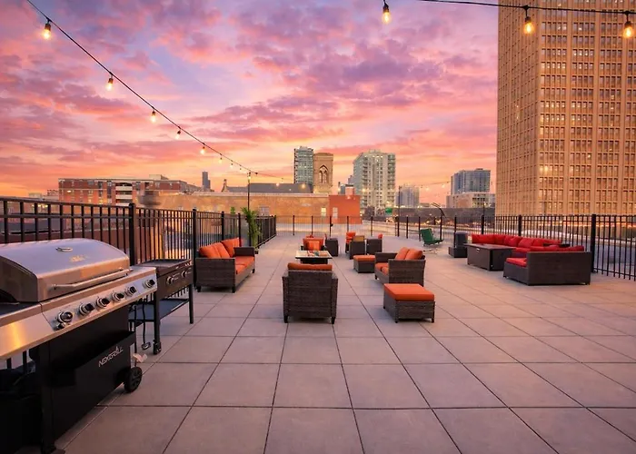 Apartment Luxury 6br Prime South Loop Perfect Location For Families Or Groups Near Soldier Field, Museum Campus & Mccormick Place *