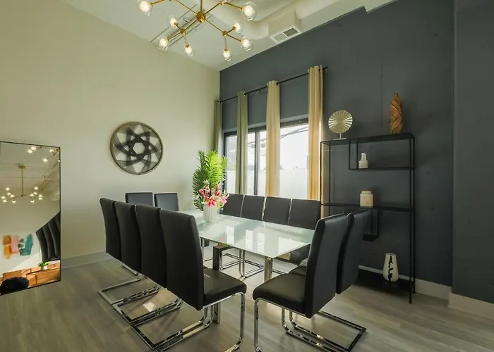 Apartment Luxury 6br Prime South Loop Perfect Location For Families Or Groups Near Soldier Field, Museum Campus & Mccormick Place Chicago