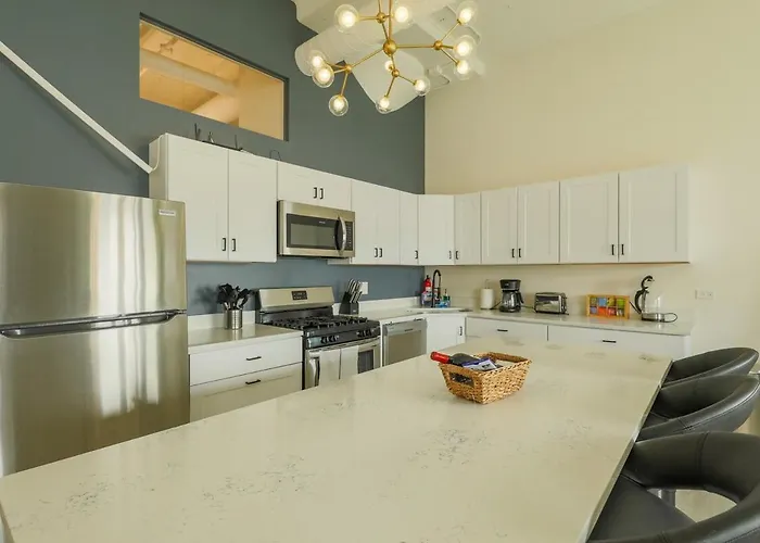 Luxury 6br Prime South Loop Perfect Location For Families Or Groups Near Soldier Field, Museum Campus & Mccormick Place * Chicago