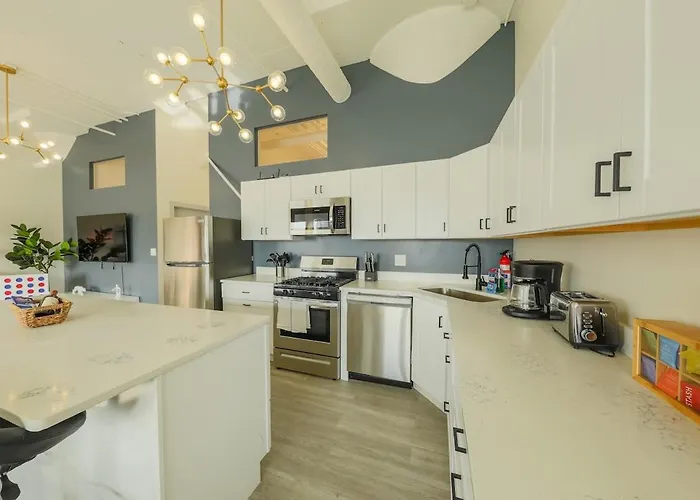Apartment Luxury 6br Prime South Loop Perfect Location For Families Or Groups Near Soldier Field, Museum Campus & Mccormick Place Chicago